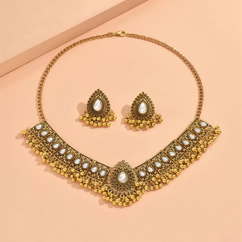 Nouveau ensemble de bijoux Vintage pour femmes gland perles pendentif ensembles de bijoux pierre colorée décoration collier boucles d'oreilles ensemble pour les femmes Nouveau ensemble de bijoux Vintage pour femmes gland perles pendentif ensembles de bijoux pierre colorée décoration collier boucles d'oreilles ensemble pour les femmes