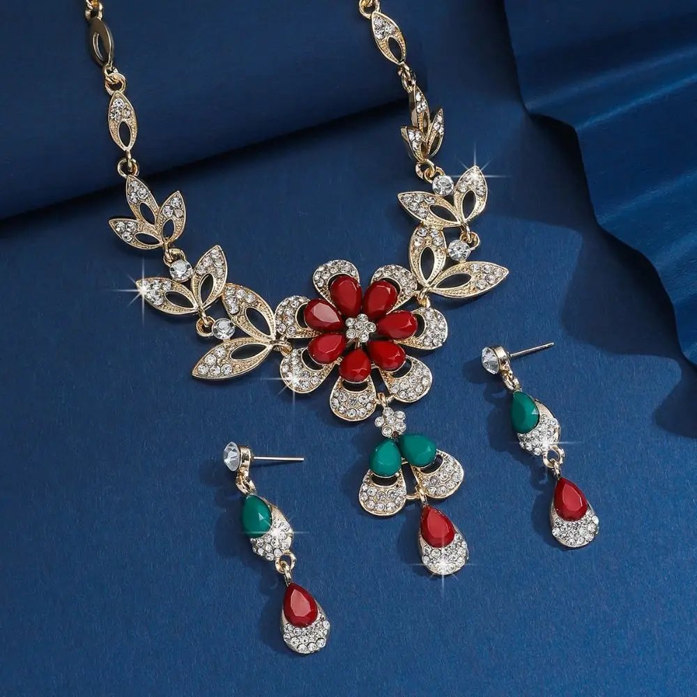 Ensemble de bijoux en cristal brillant pour fête de mariage, 3 pièces, boucles d'oreilles exquises en strass, collier de luxe en or pour femmes