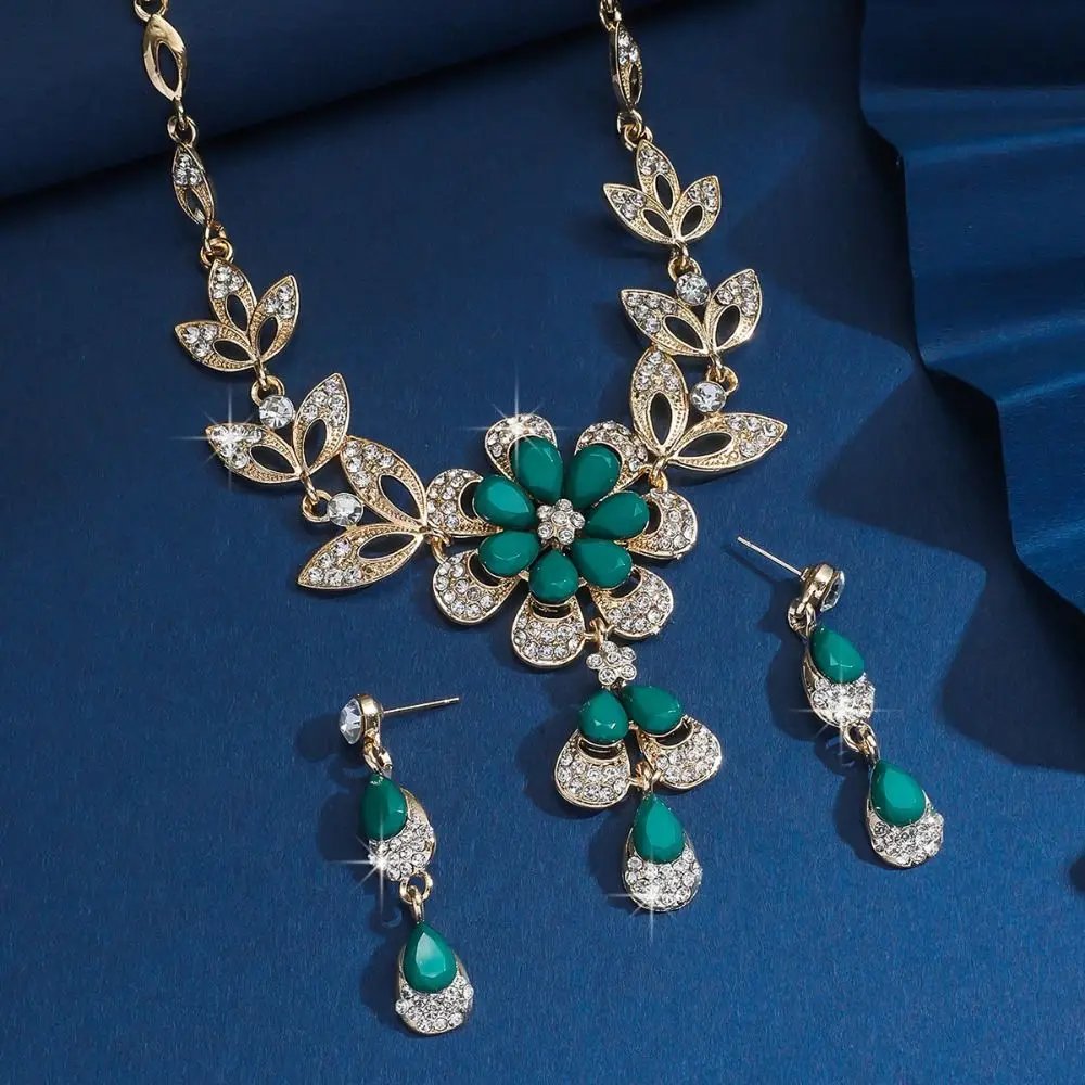 Ensemble de bijoux en cristal brillant pour fête de mariage, 3 pièces, boucles d'oreilles exquises en strass, collier de luxe en or pour femmes