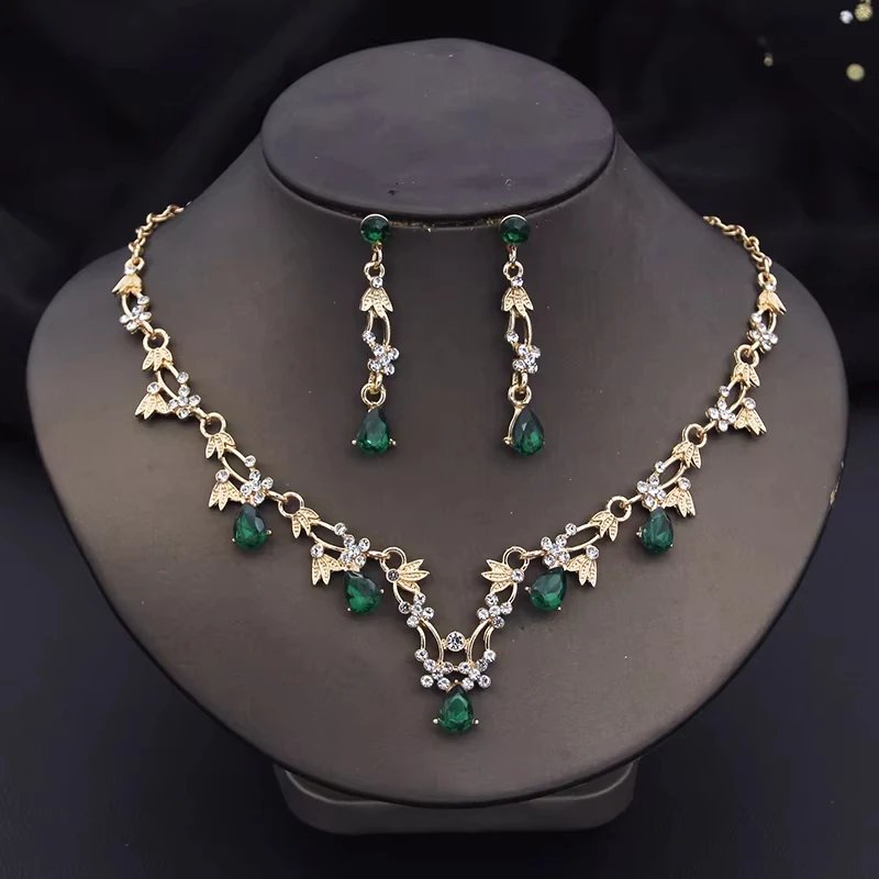 1 ensemble de colliers et boucles d'oreilles en chaîne à griffes incrustées de cuivre à la mode, ensemble de bijoux, fête de Banquet de mariage pour femmes, nécessités quotidiennes