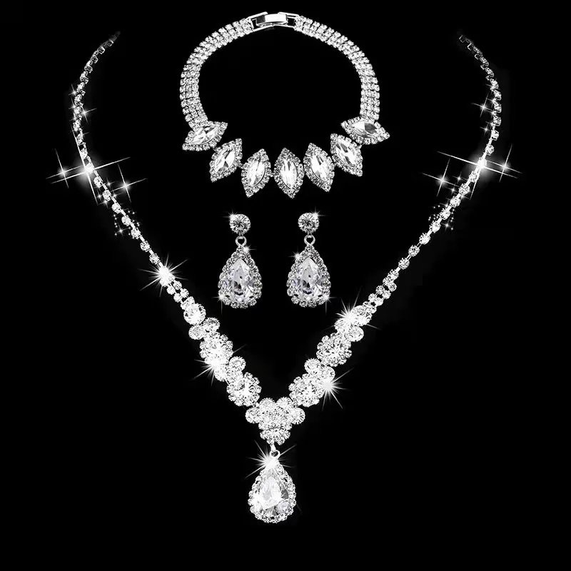 Ensemble de bijoux plaqués argent pour femmes, collier, boucles d'oreilles, bague de luxe en Zircon, ensemble de bijoux de mariage pour mariée, offre spéciale