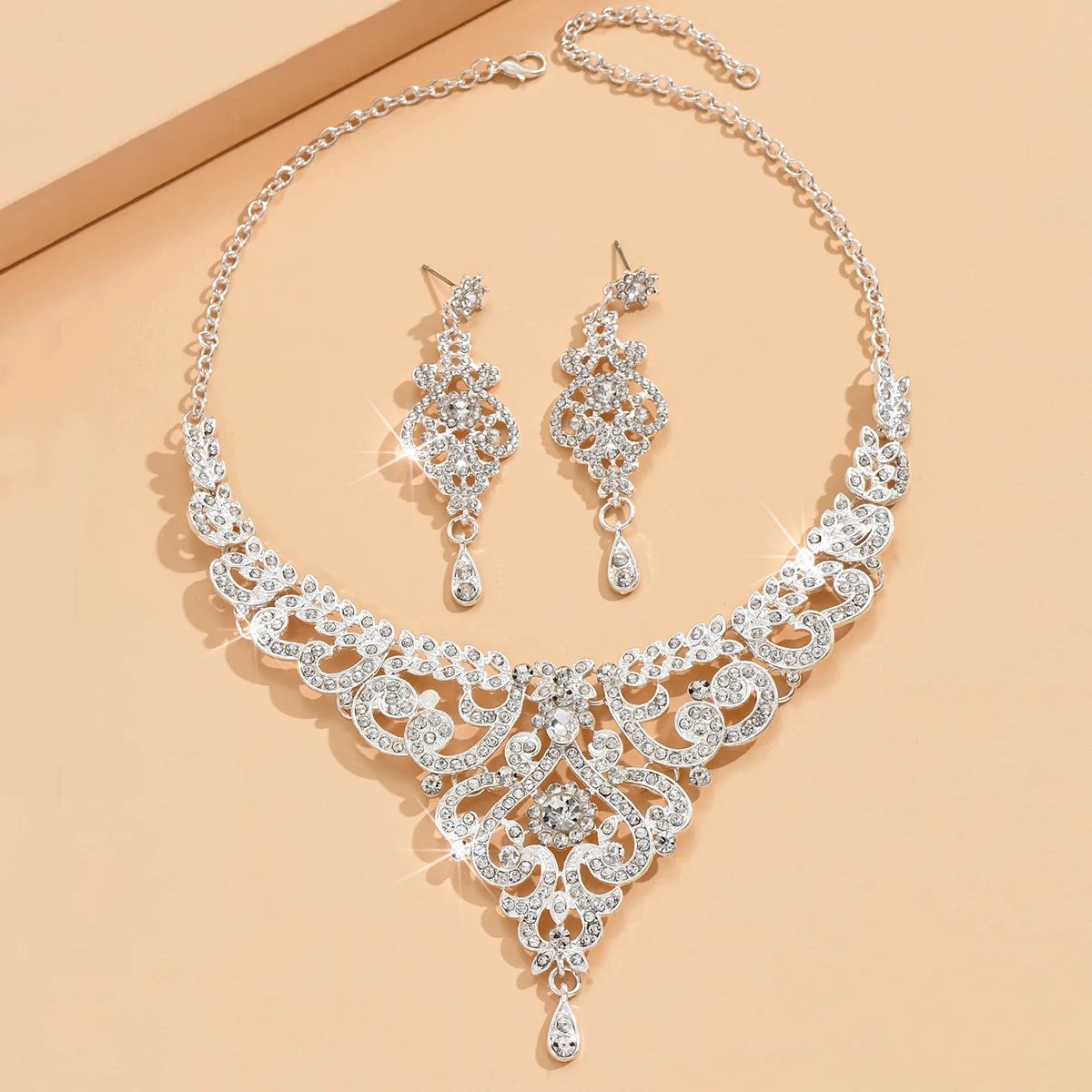 Ensemble de bijoux Design à la mode pour femmes, 3 pièces, strass haut de gamme, boucles d'oreilles, collier, accessoires de mariage