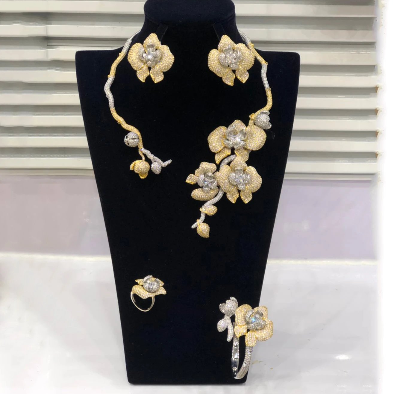 GODKI grande mode 4 pièces fleur de luxe ensemble de bijoux africains pour les femmes de mariage zircon cubique dubaï bijoux de mariée indien 2020