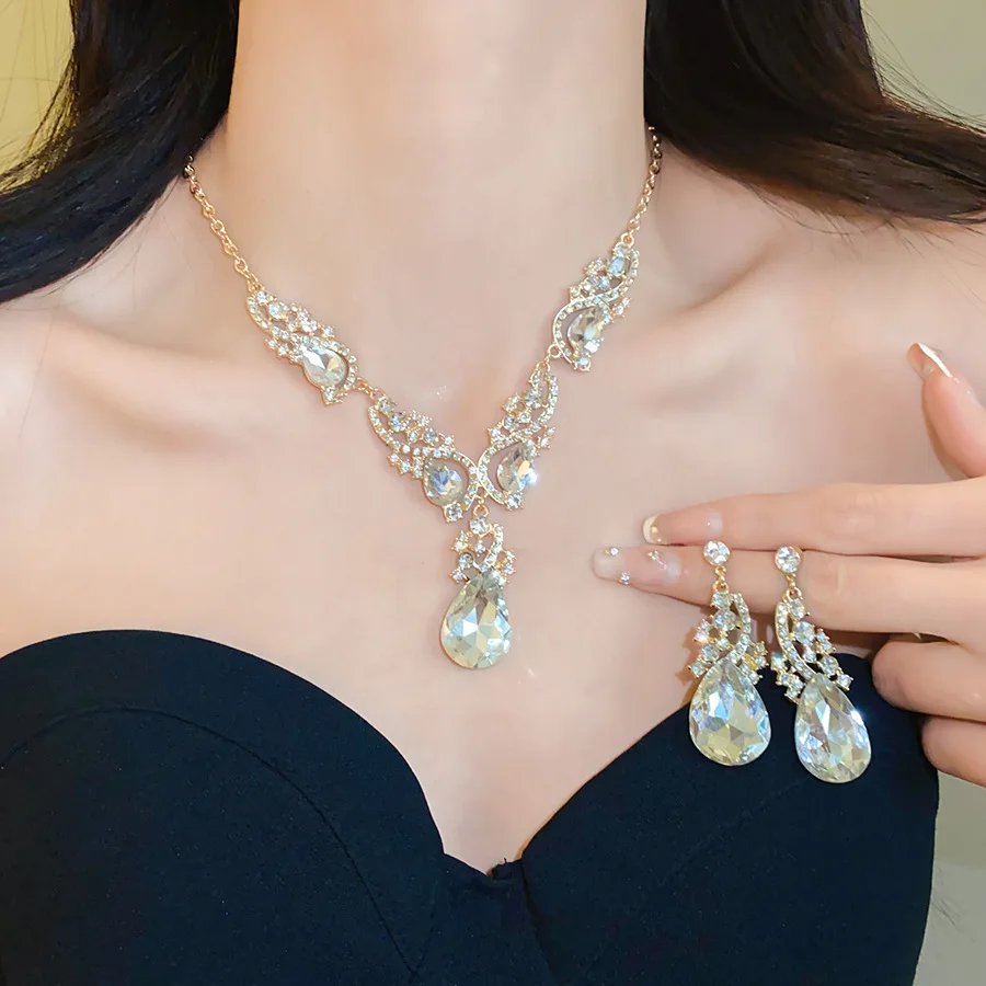 Collier pendentif gouttelette d'eau géométrique européen et américain pour femmes, bijoux de mariage personnalisés exagérés haut de gamme