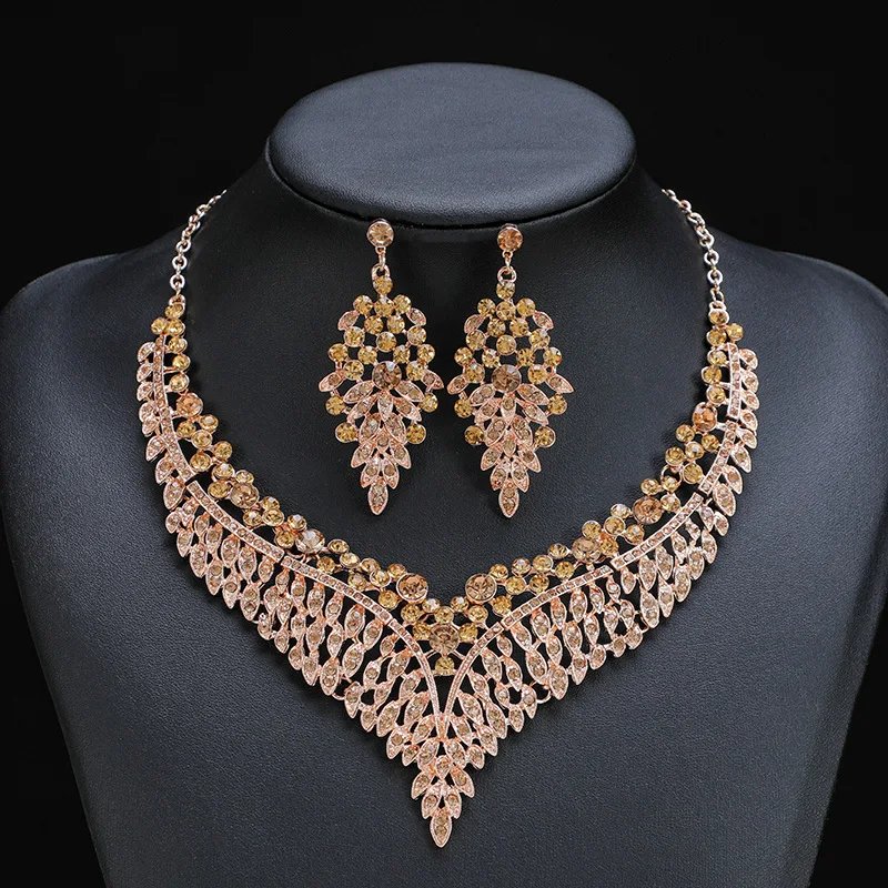 Ensemble de bijoux pour femmes, 3 pièces, embellissements de feuilles étoilées, collier, boucles d'oreilles, Banquet de mariage, fête, Festival, cadeau 8884