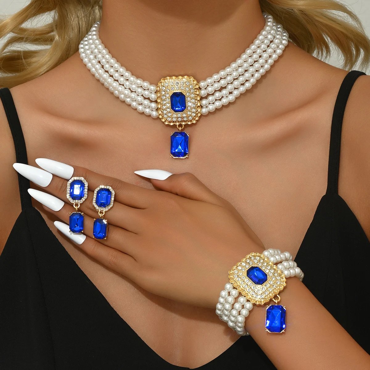 Ensemble de bijoux pour femmes, léger, de luxe, Style court, Imitation de perles, strass, collier, boucles d'oreilles, Bracelet, cadeau de fête, Festival Ensemble de bijoux pour femmes, léger, de luxe, Style court, Imitation de perles, strass, collier, boucles d'oreilles, Bracelet, cadeau de fête, Festival