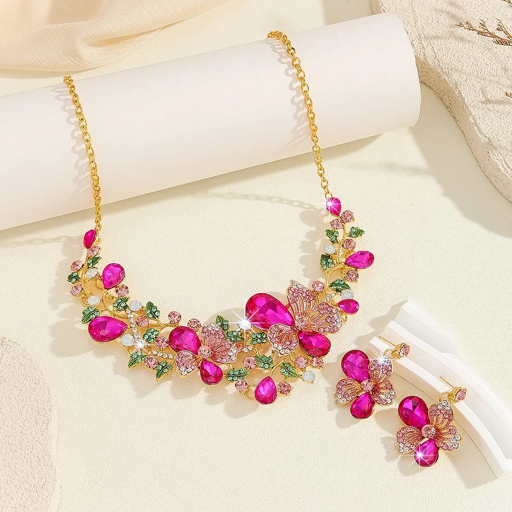 KMVEXO luxe fleur cristal collier boucles d'oreilles ensemble coloré Rose rouge collier pour les femmes mariages fête bijoux ensembles accessoires