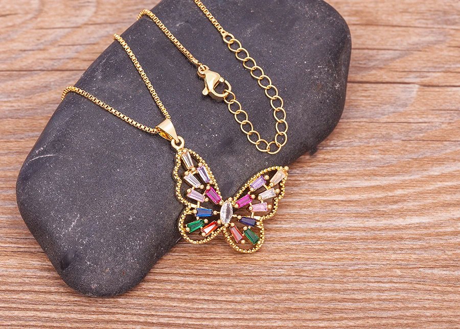 Nidin Design de mode chanceux papillon pendentif femme strass brillant déclaration cristal collier ras du cou pour femme cadeau de mariage Nidin Design de mode chanceux papillon pendentif femme strass brillant déclaration cristal collier ras du cou pour femme cadeau de mariage