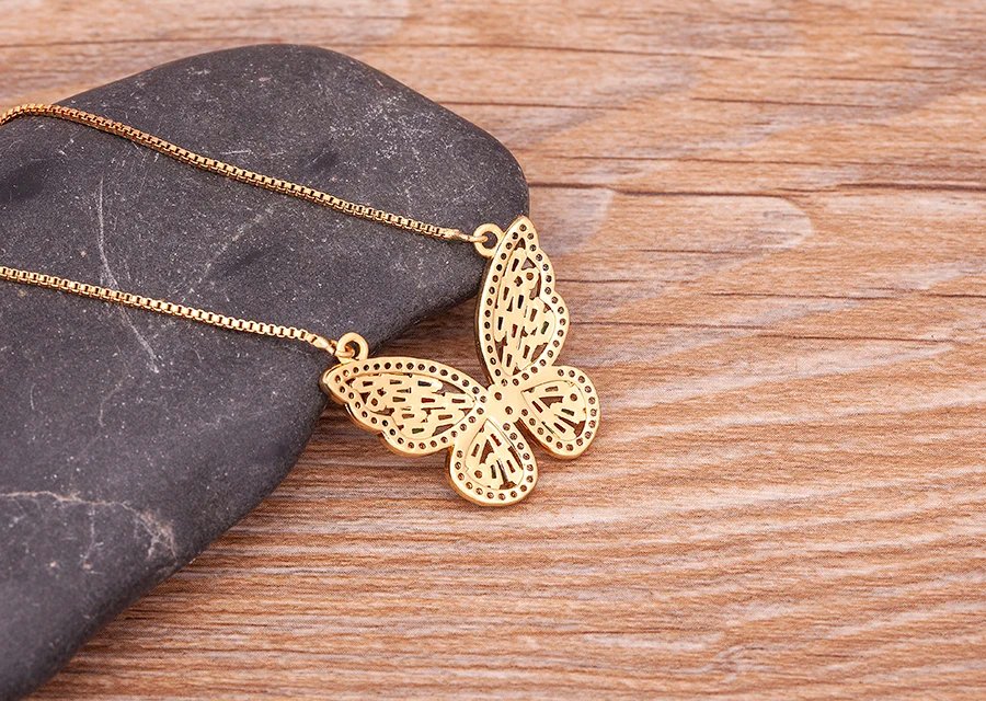 Nidin Design de mode chanceux papillon pendentif femme strass brillant déclaration cristal collier ras du cou pour femme cadeau de mariage Nidin Design de mode chanceux papillon pendentif femme strass brillant déclaration cristal collier ras du cou pour femme cadeau de mariage