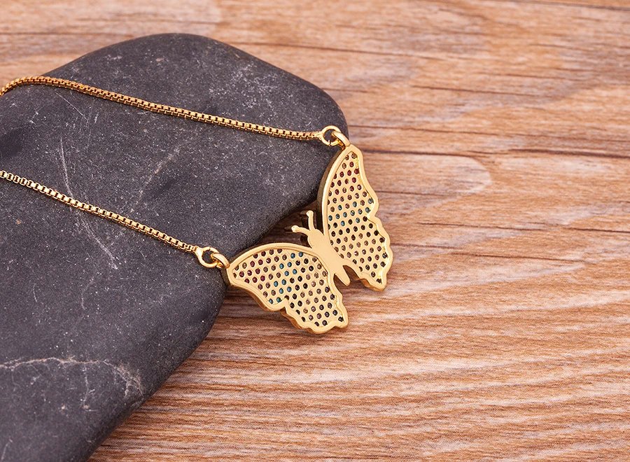 Nidin Design de mode chanceux papillon pendentif femme strass brillant déclaration cristal collier ras du cou pour femme cadeau de mariage Nidin Design de mode chanceux papillon pendentif femme strass brillant déclaration cristal collier ras du cou pour femme cadeau de mariage