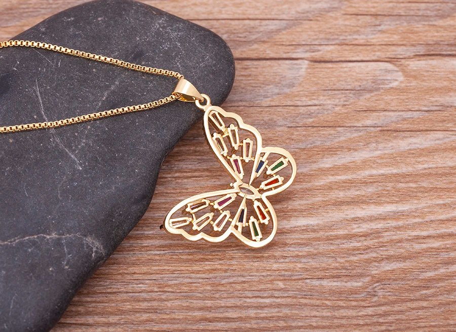 Nidin Design de mode chanceux papillon pendentif femme strass brillant déclaration cristal collier ras du cou pour femme cadeau de mariage Nidin Design de mode chanceux papillon pendentif femme strass brillant déclaration cristal collier ras du cou pour femme cadeau de mariage