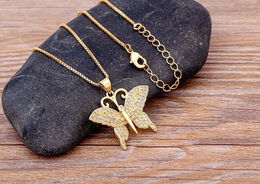 Nidin Design de mode chanceux papillon pendentif femme strass brillant déclaration cristal collier ras du cou pour femme cadeau de mariage Nidin Design de mode chanceux papillon pendentif femme strass brillant déclaration cristal collier ras du cou pour femme cadeau de mariage