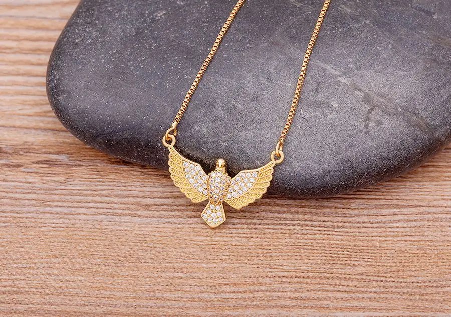 Collier vintage Nidin Flying Eagle pour hommes et femmes, pendentif oiseau, faucon, théâtre, déclaration d'animal de cou, bijoux de fête, cadeau d'anniversaire Collier vintage Nidin Flying Eagle pour hommes et femmes, pendentif oiseau, faucon, théâtre, déclaration d'animal de cou, bijoux de fête, cadeau d'anniversaire