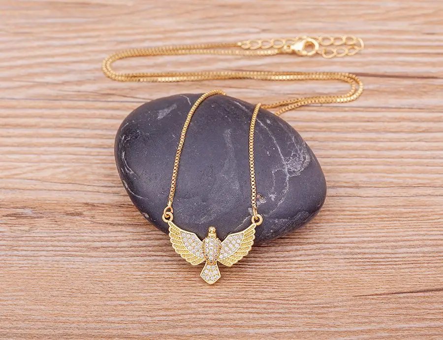 Collier vintage Nidin Flying Eagle pour hommes et femmes, pendentif oiseau, faucon, théâtre, déclaration d'animal de cou, bijoux de fête, cadeau d'anniversaire Collier vintage Nidin Flying Eagle pour hommes et femmes, pendentif oiseau, faucon, théâtre, déclaration d'animal de cou, bijoux de fête, cadeau d'anniversaire