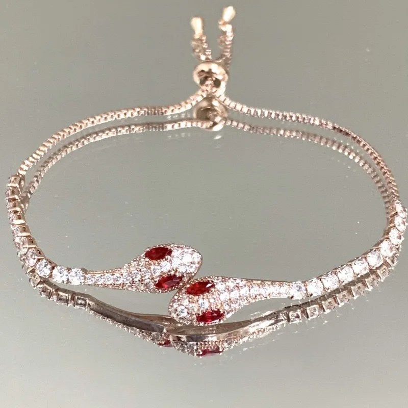Bracelet en Zircon serpent pour femmes, élégant, yeux en cristal noir, accessoire quotidien personnalisé à la mode, bijoux de fête, cadeaux d'anniversaire Bracelet en Zircon serpent pour femmes, élégant, yeux en cristal noir, accessoire quotidien personnalisé à la mode, bijoux de fête, cadeaux d'anniversaire