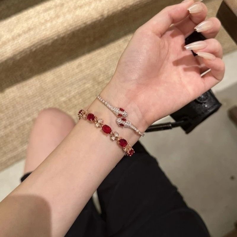 Bracelet en Zircon serpent pour femmes, élégant, yeux en cristal noir, accessoire quotidien personnalisé à la mode, bijoux de fête, cadeaux d'anniversaire Bracelet en Zircon serpent pour femmes, élégant, yeux en cristal noir, accessoire quotidien personnalisé à la mode, bijoux de fête, cadeaux d'anniversaire